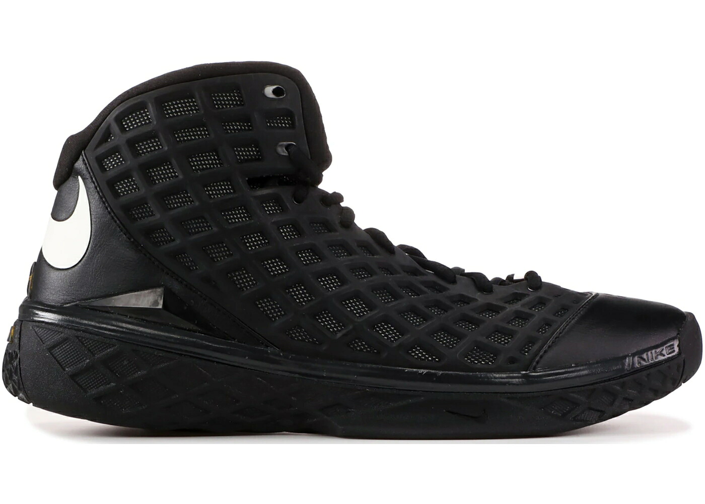 ナイキ コービー 黒いこと 黒いこと 白いこと 白いこと スニーカー メンズ NIKE KOBE 3 ORCA / BLACK WHITE ANTHRACITE VARSITY