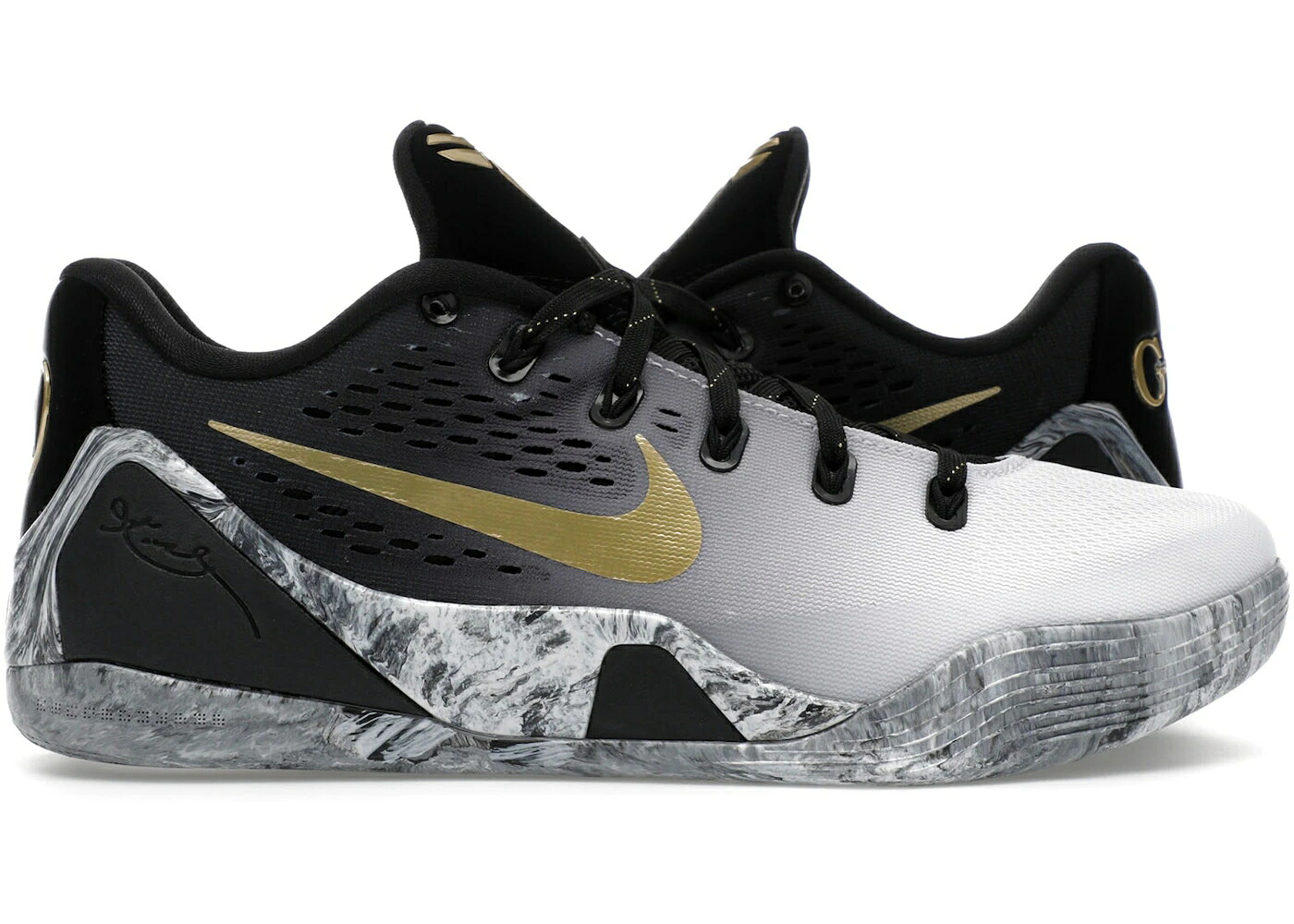 ナイキ コービー プロトロ 黒色 ブラック ゴールド スニーカー メンズ NIKE KOBE 9 EM LOW PROTRO MAMBACITA / BLACK METALLIC GOLD BLACK|スニケス