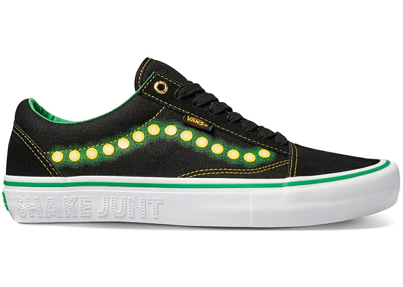 ヴァンズ バンズ 黒色 ブラック 白色 ホワイト オールドスクール スニーカー メンズ VANS OLD SKOOL SHAKE JUNT / BLACK WHITE