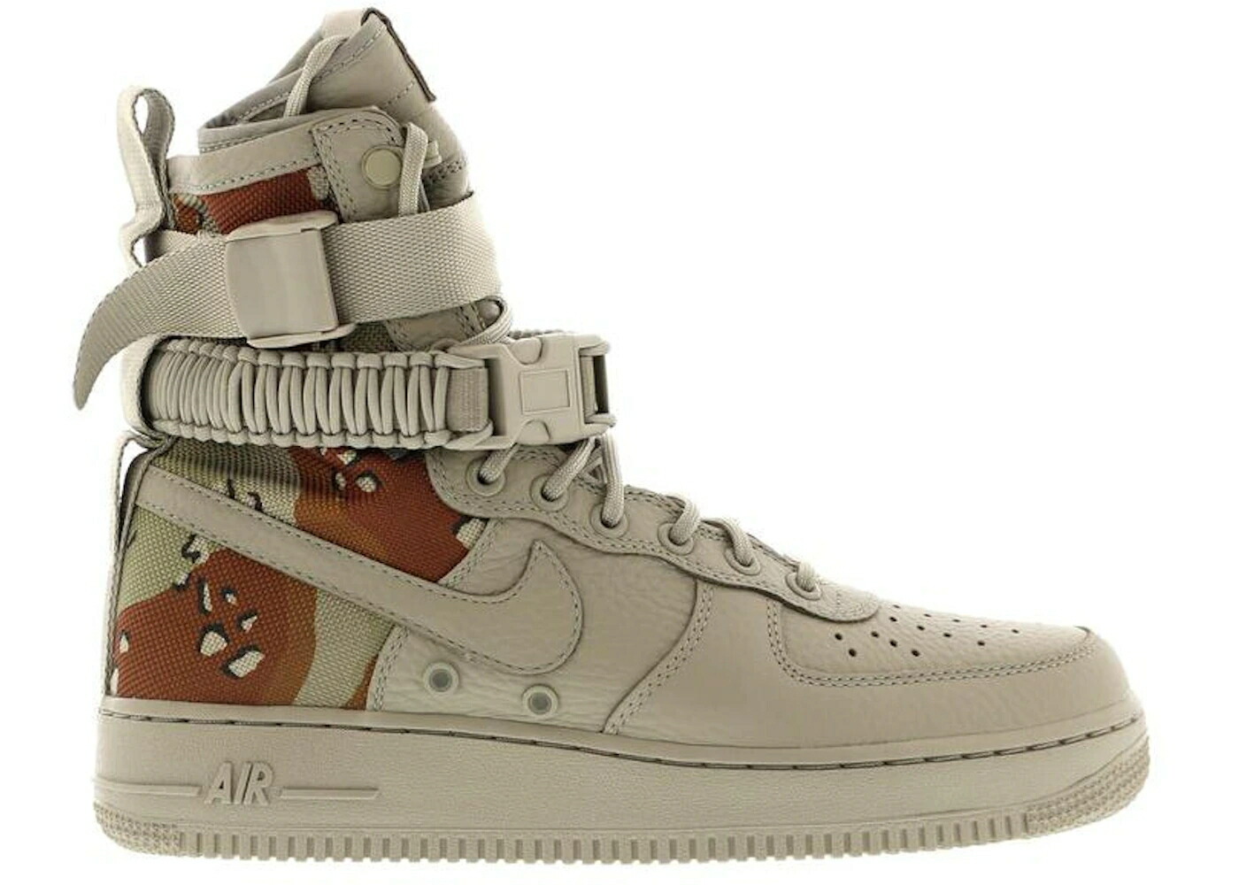 ナイキ 家鴨柄 チノ 古典派音楽 空軍 スニーカー メンズ NIKE 空想科学小説 AIR FORCE 1 DESERT CAMO / CHINO CHINO CLASSIC STONE LIGHT
