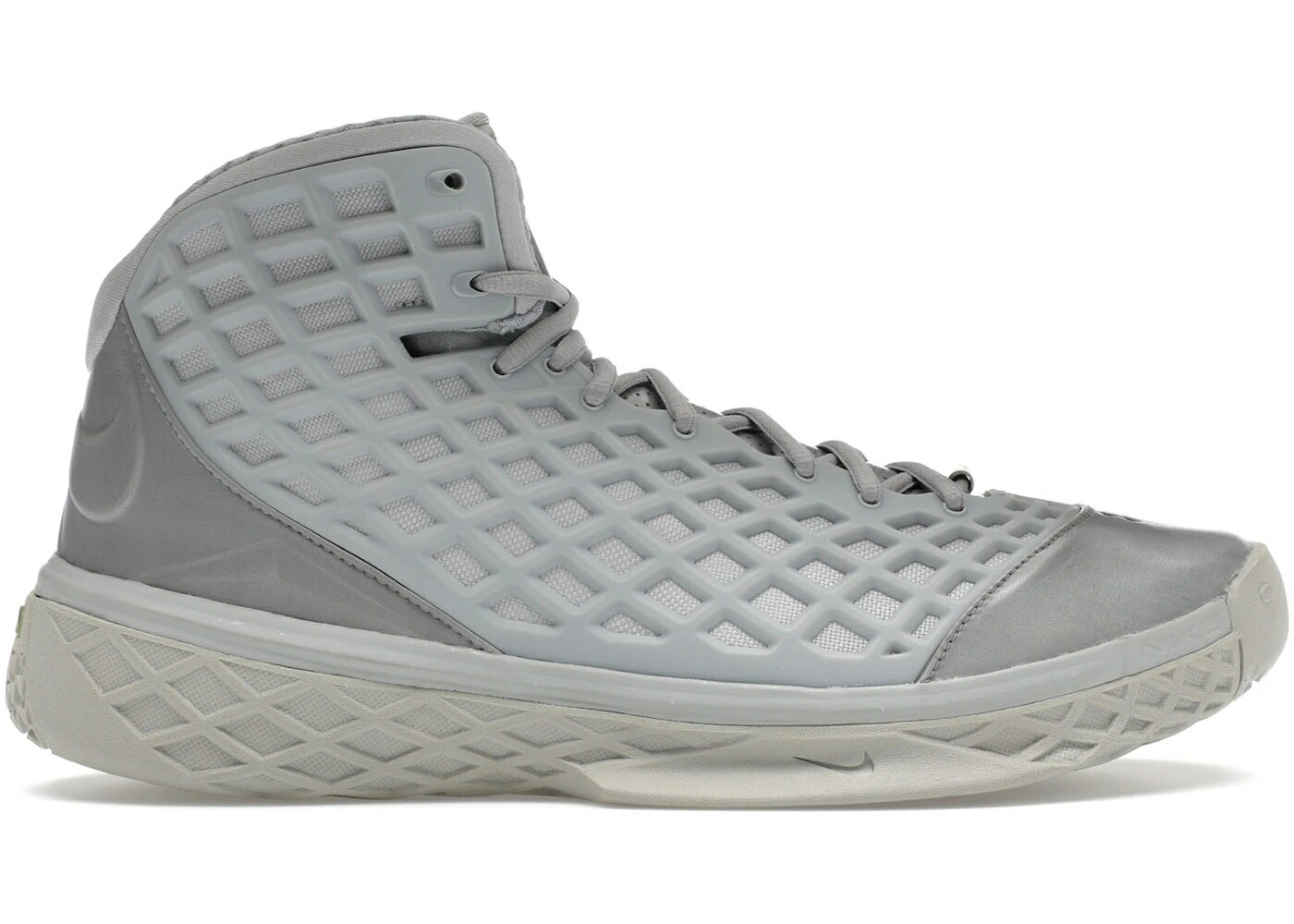 ナイキ コービー 黒色 ブラック マンバ コレクション 銀色 シルバー スニーカー メンズ NIKE KOBE 3 BLACK MAMBA COLLECTION FADE TO / MATTE SILVER MATTE SILVER