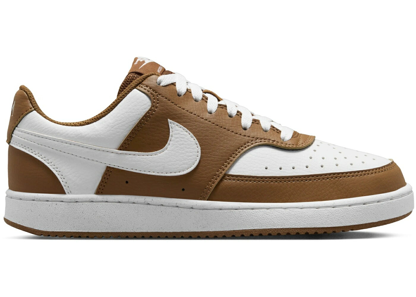 ナイキ 厚地の外套 白いこと 白いこと WOMEN\u0027S スニーカー レディース NIKE COURT VISION LOW NEXT NATURE LIGHT BRITISH TAN WHITE (WOMEN\u0027S) / LIGHT BRITISH TAN WHITE