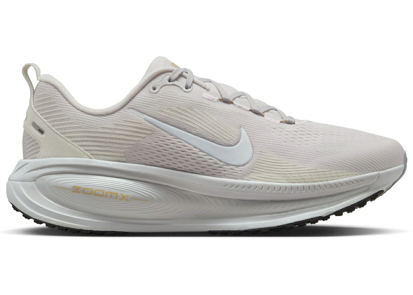 ナイキ 灰色 グレー 白色 ホワイト スニーカー メンズ NIKE VOMERO 18 VAST GREY / VAST GREY WOLF GREY SUMMIT WHITE