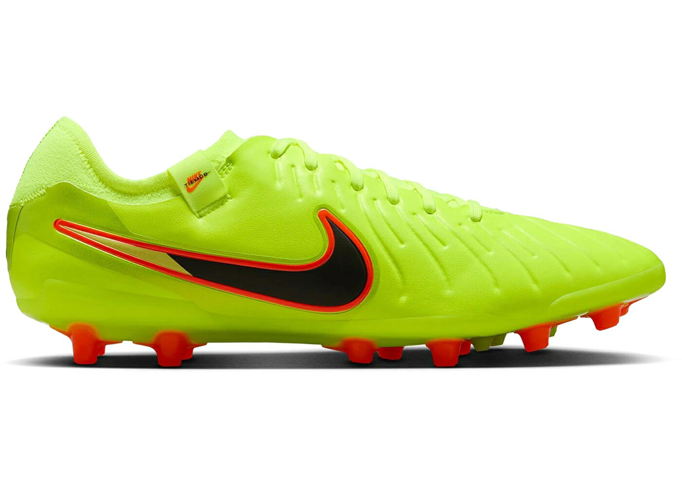 ナイキ ティエンポ レジェンド プロ マックス 黒色 ブラック スニーカー メンズ NIKE TIEMPO LEGEND 10 PRO AG-PRO MAX VOLTAGE PACK / VOLT BLACK