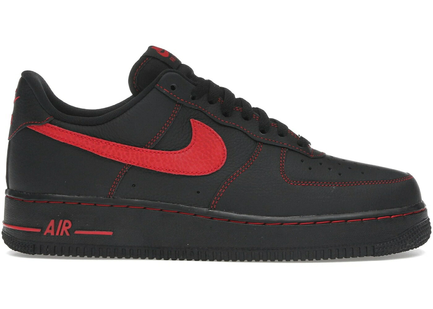 ナイキ 黒いこと 黒いこと 赤 赤いこと 空軍 \u002707 スニーカー メンズ NIKE AIR FORCE 1 LOW LV8 BRED / BLACK BLACK BLACK UNIVERSITY RED