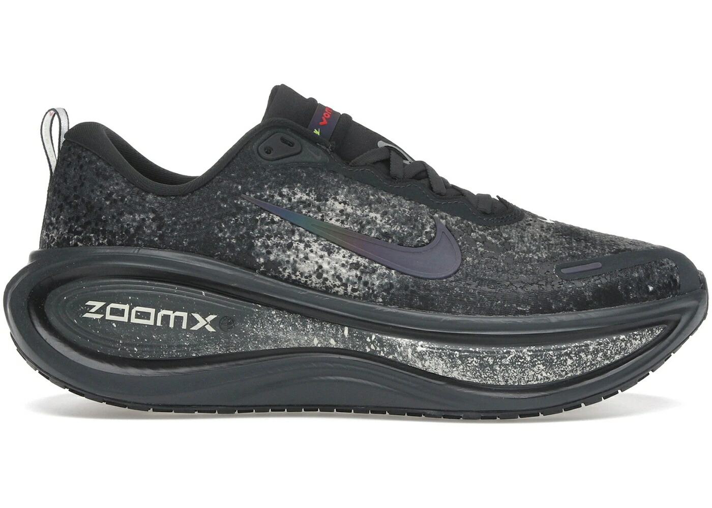 ナイキ 黒色 ブラック スニーカー メンズ NIKE VOMERO PLUS ANTHRACITE OATMEAL BLACK / ANTHRACITE OATMEAL VOLT BLACK