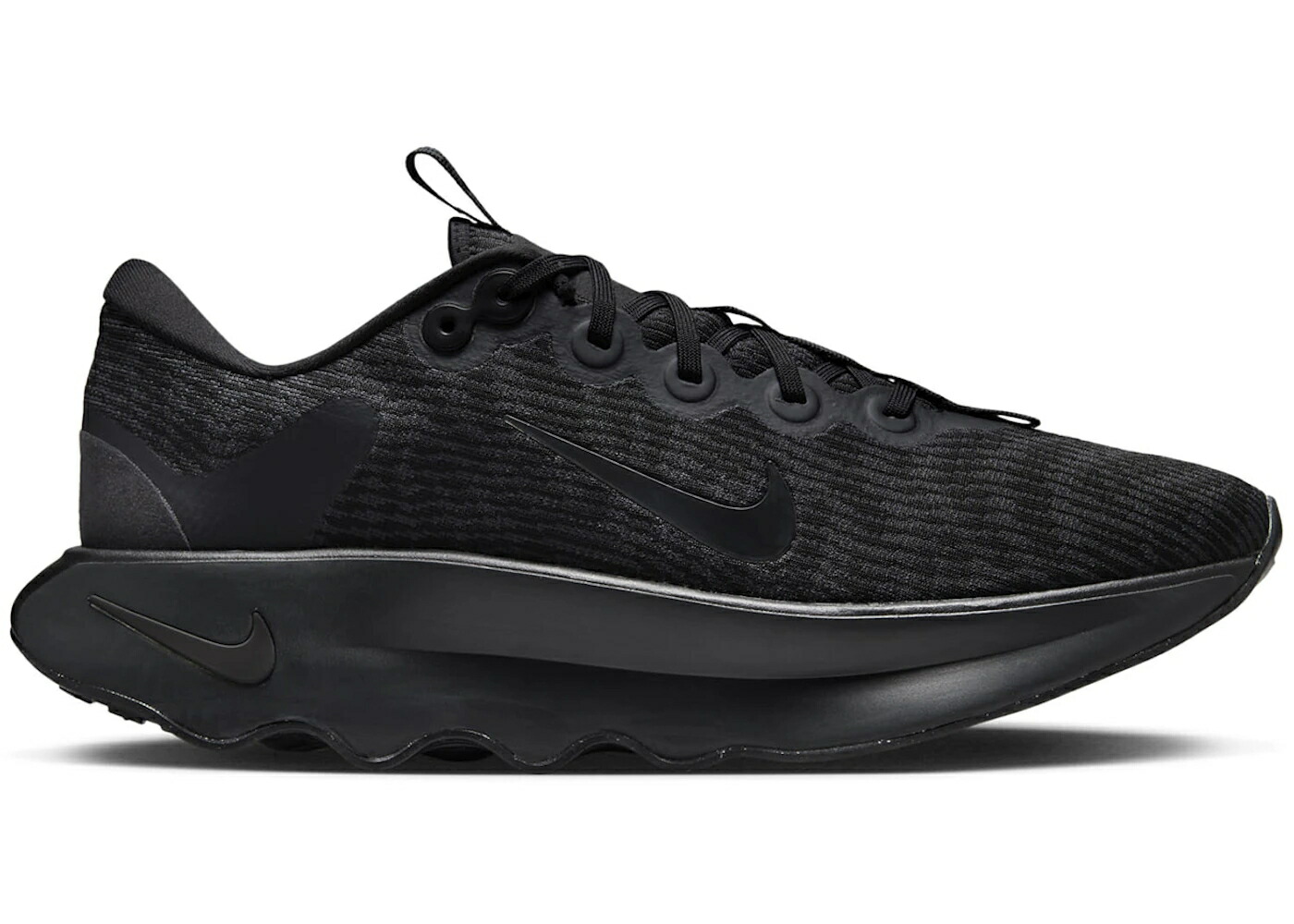 ナイキ 黒色 ブラック スニーカー メンズ NIKE MOTIVA BLACK ANTHRACITE / BLACK ANTHRACITE BLACK