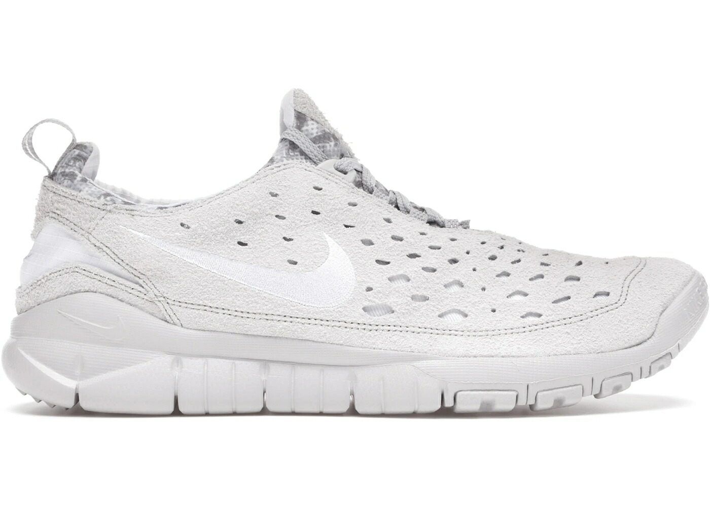 ナイキ フリー ラン 灰色 グレー 白色 ホワイト スニーカー メンズ NIKE FREE RUN TRAIL NEUTRAL GREY SUMMIT WHITE / NEUTRAL GREY SUMMIT WHITE