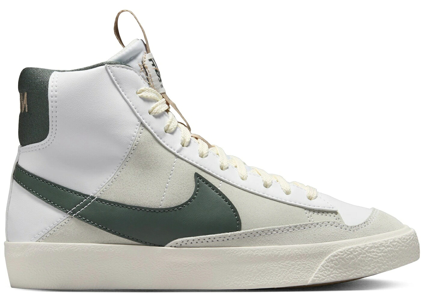 ナイキ ブレイザー ミッド 白色 ホワイト アイボリー ビンテージ ヴィンテージ 緑 グリーン '77 ジュニア キッズ NIKE BLAZER MID SE WHITE PALE IVORY HEMP VINTAGE GREEN (GS) / WHITE PALE IVORY HEMP VINTAGE ベ|スニケス