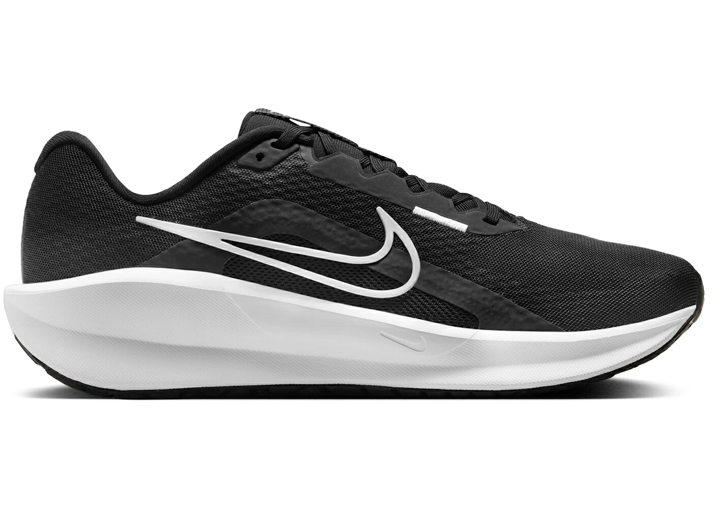 ナイキ サーティーン 黒色 ブラック 灰色 グレー 白色 ホワイト スニーカー メンズ NIKE DOWNSHIFTER 13 BLACK DARK SMOKE GREY WHITE / BLACK DARK SMOKE GREY WHITE