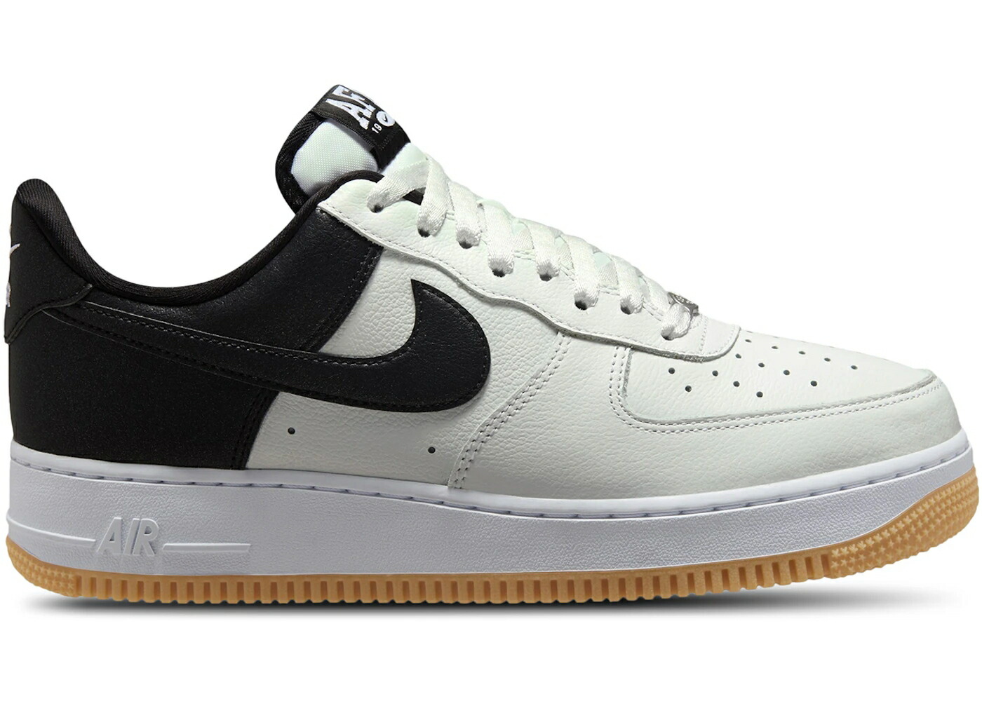 ナイキ 白色 ホワイト 黒色 ブラック 銀色 シルバー エアフォース 07 スニーカー メンズ NIKE AIR FORCE 1 LOW LV8 WHITE BLACK METALLIC SILVER / SUMMIT WHITE BLACK METALLIC