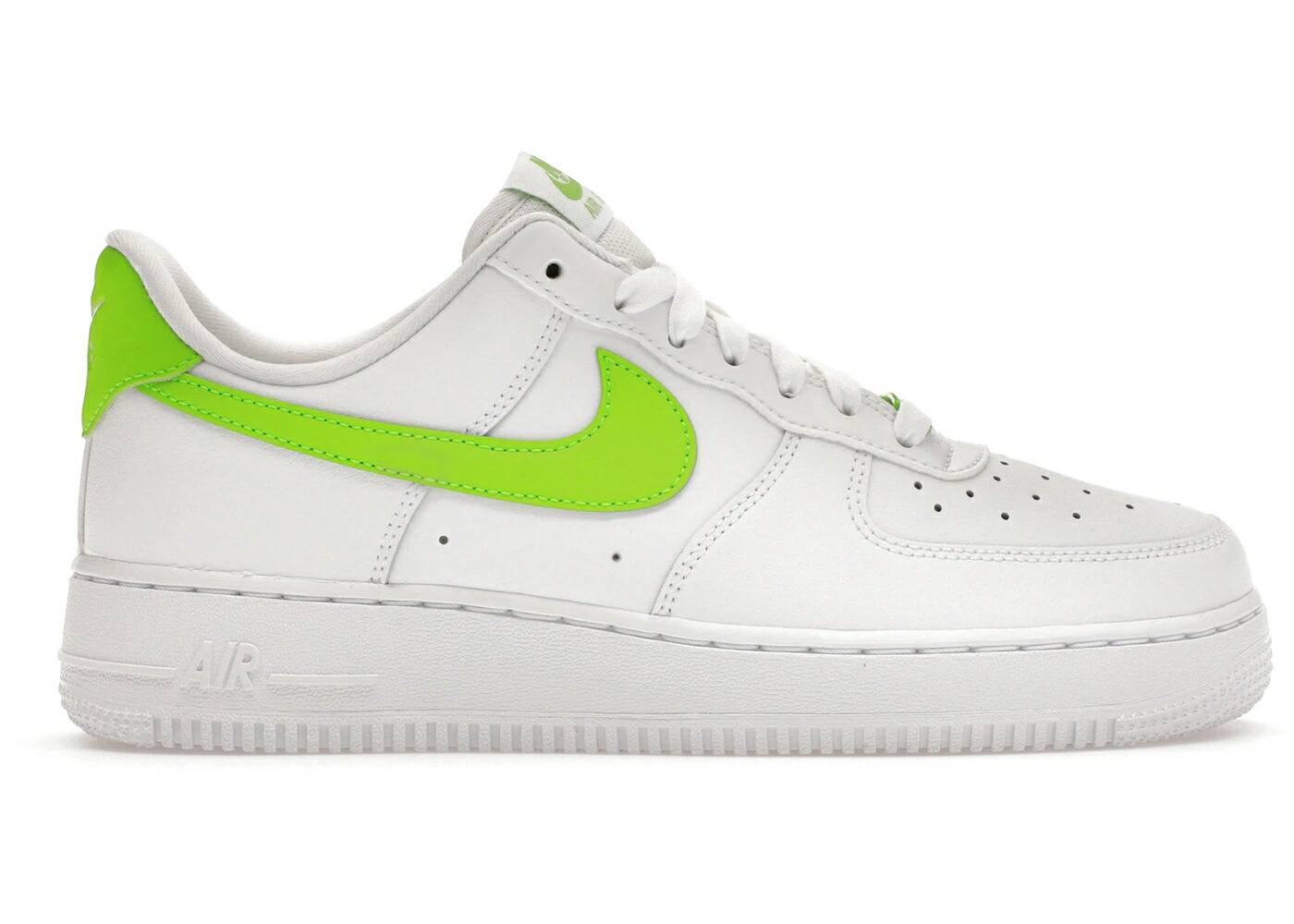 ナイキ 白いこと 白いこと 動き 緑 緑であること 空軍 WOMEN\u0027S スニーカー レディース NIKE AIR FORCE 1 LOW WHITE ACTION GREEN (WOMEN\u0027S) / WHITE ACTION GREEN
