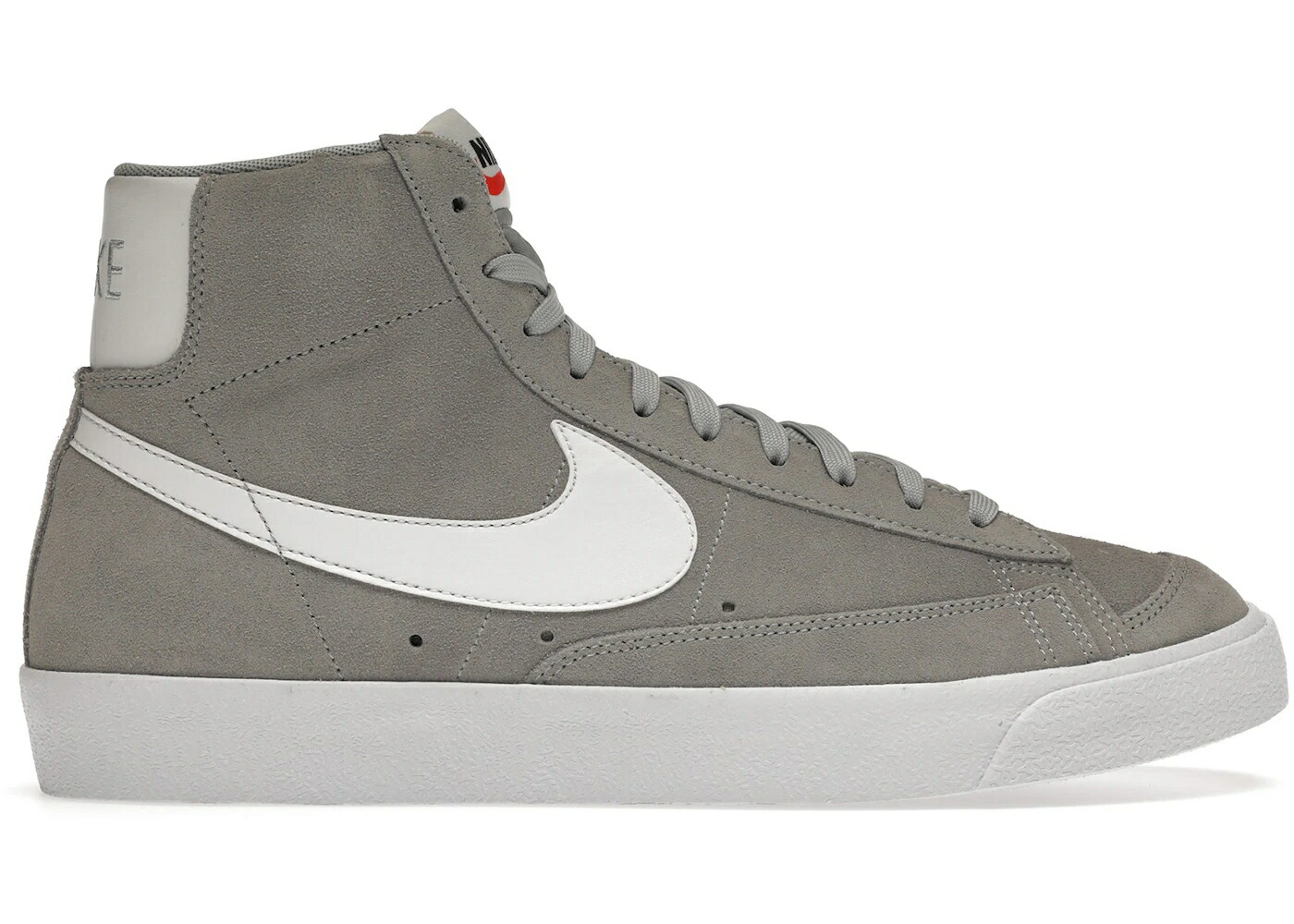 ナイキ ブレイザー ミッド 灰色 グレー 白色 ホワイト 黒色 ブラック スニーカー メンズ NIKE BLAZER MID 77 LIGHT SMOKE GREY / LIGHT SMOKE GREY WHITE BLACK