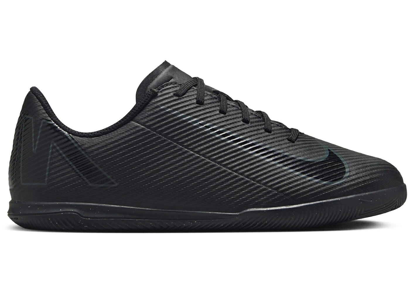 ナイキ クラブ 黒色 ブラック ディープ ジュニア キッズ NIKE MERCURIAL VAPOR 16 CLUB IC BLACK DEEP JUNGLE (GS) / BLACK DEEP JUNGLE BLACK ベビー マタニティ スニーカー|スニケス