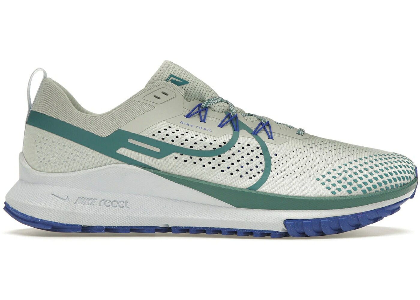 ナイキ リアクト ペガサス 銀色 シルバー 青色 ブルー 灰色 グレー スニーカー メンズ NIKE REACT PEGASUS TRAIL 4 LIGHT SILVER RACER BLUE FOOTBALL GREY MINERAL TEAL / LIGHT SILVER RACER BLUE FOOTBALL
