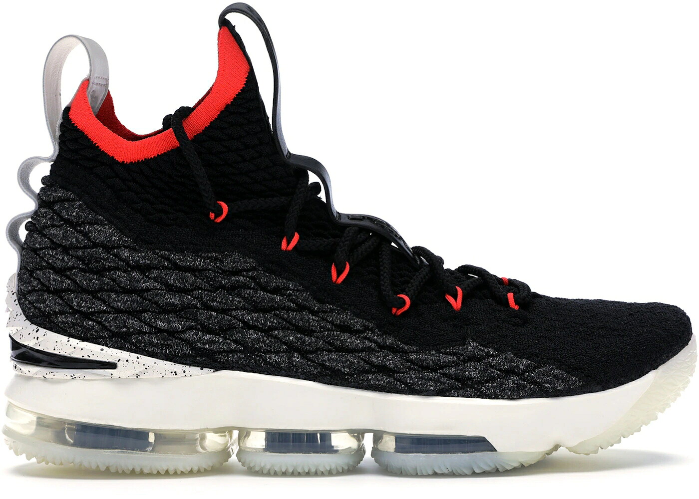ナイキ レブロン 黒色 ブラック クリムゾン スニーカー メンズ NIKE LEBRON 15 BLACK BRIGHT CRIMSON / BLACK BLACK SAIL BRIGHT CRIMSON