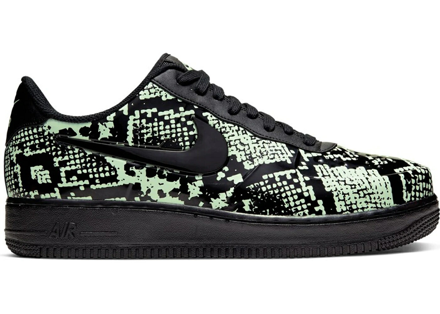 ナイキ フォームポジット 労働者階級 黒いこと 黒いこと 空軍 スニーカー メンズ NIKE AIR FORCE 1 FOAMPOSITE PRO CUP SNAKESKIN / FROSTED SPRUCE BLACK