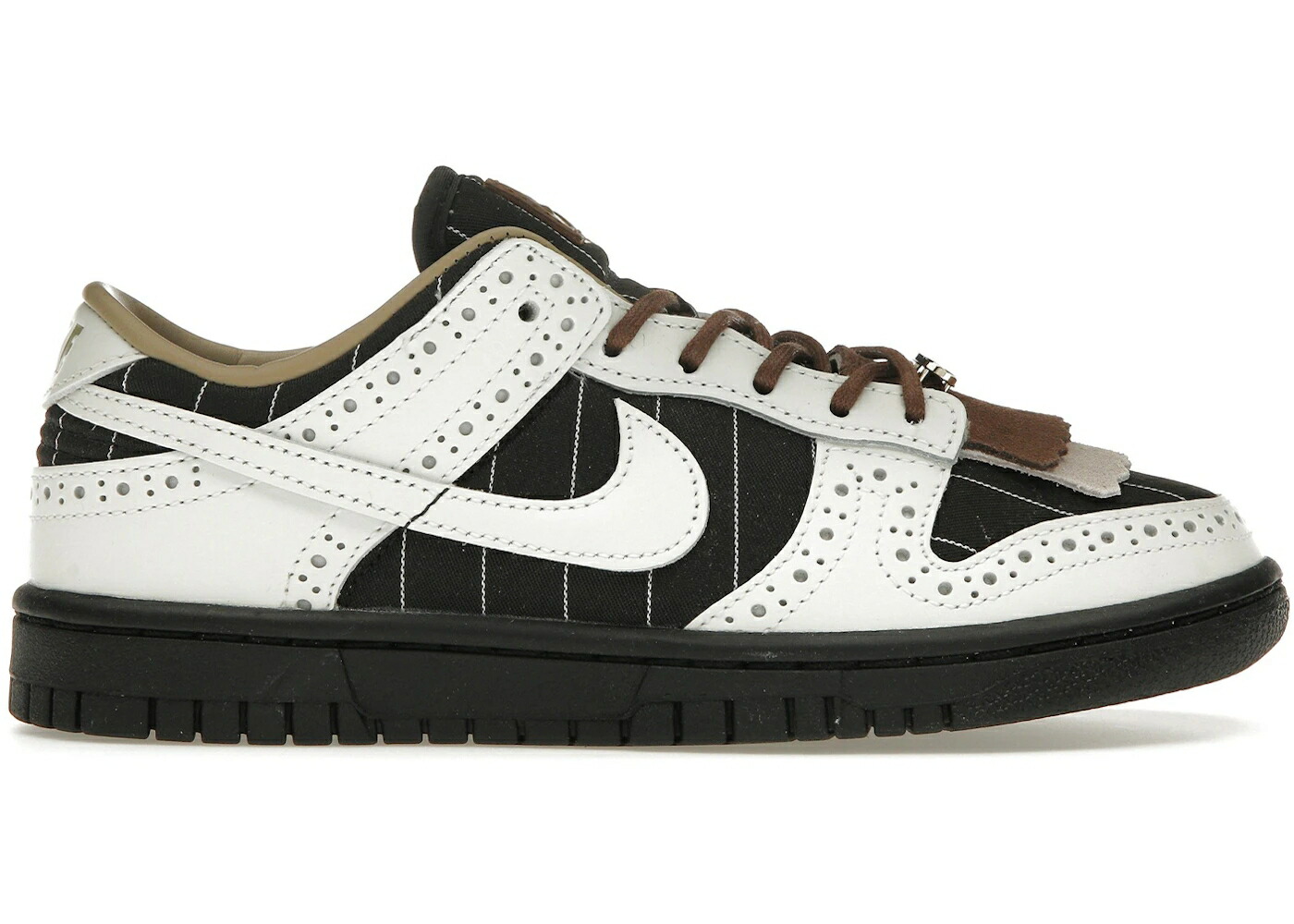 ナイキ ダンク 黒色 ブラック 白色 ホワイト ダンクロー WOMEN スニーカー レディース NIKE DUNK LOW LX BROGUE PINSTRIPE (WOMEN) / BLACK SUMMIT WHITE BLACK SUMMIT
