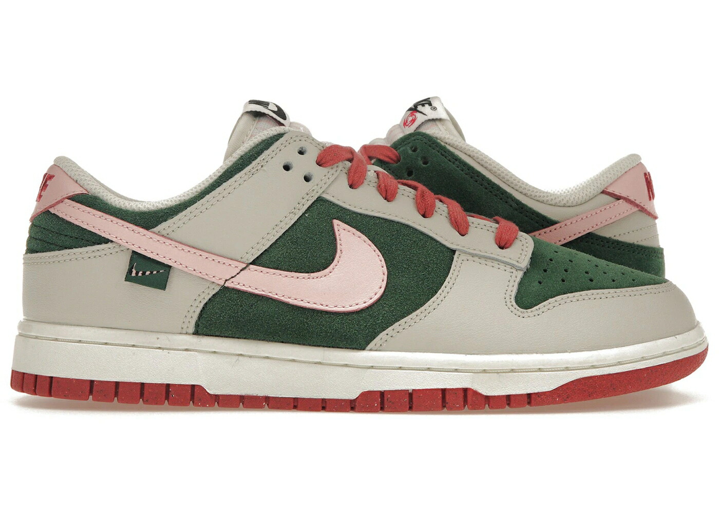 ナイキ ダンク ユナイテッド 緑 緑であること サクラ色 ダンクロー WOMEN\u0027S スニーカー レディース NIKE DUNK LOW SE ALL PETALS UNITED FIR GREEN (WOMEN\u0027S) / LIGHT BONE PINK BLOOM SAIL FIR