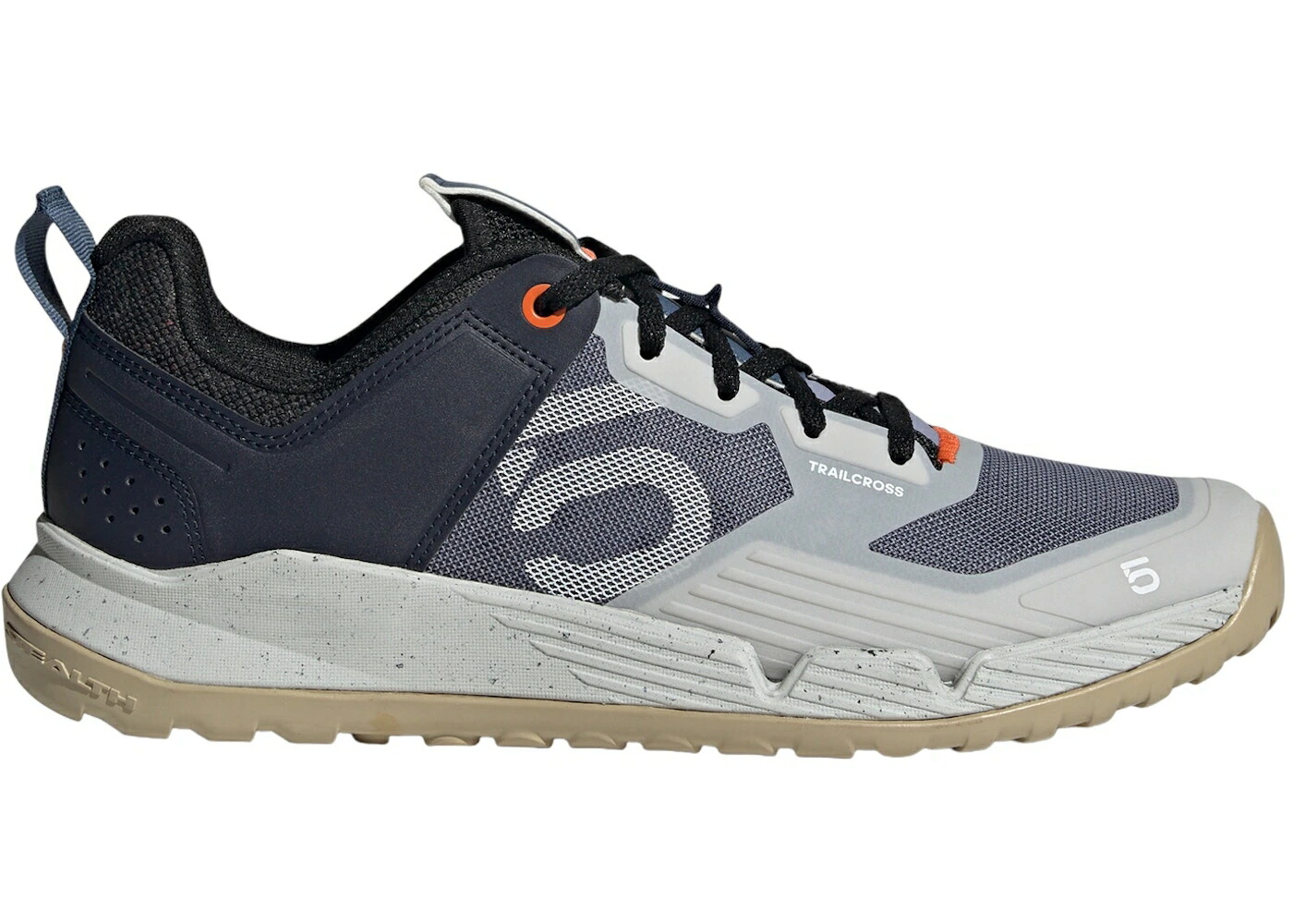 アディダス 銀色 シルバー 紫 バイオレット 白色 ホワイト スチール スニーカー メンズ ADIDAS FIVE TEN TRAILCROSS XT SILVER VIOLET CLOUD WHITE WONDER STEEL / SILVER VIOLET CLOUD WHITE WONDER