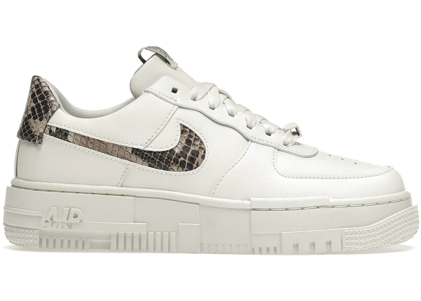 ナイキ カレッジ 灰色 グレー エアフォース WOMEN'S スニーカー レディース NIKE AIR FORCE 1 LOW PIXEL SE SNAKE (WOMEN'S) / SAIL COLLEGE GREY MALT DESERT