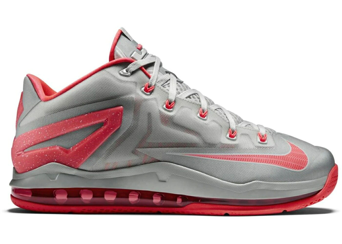 ナイキ レブロン レーザー クリムゾン 灰色 グレー スニーカー メンズ NIKE LEBRON 11 LOW LASER CRIMSON / LIGHT BASE GREY LASER CRIMSON 57,585円
