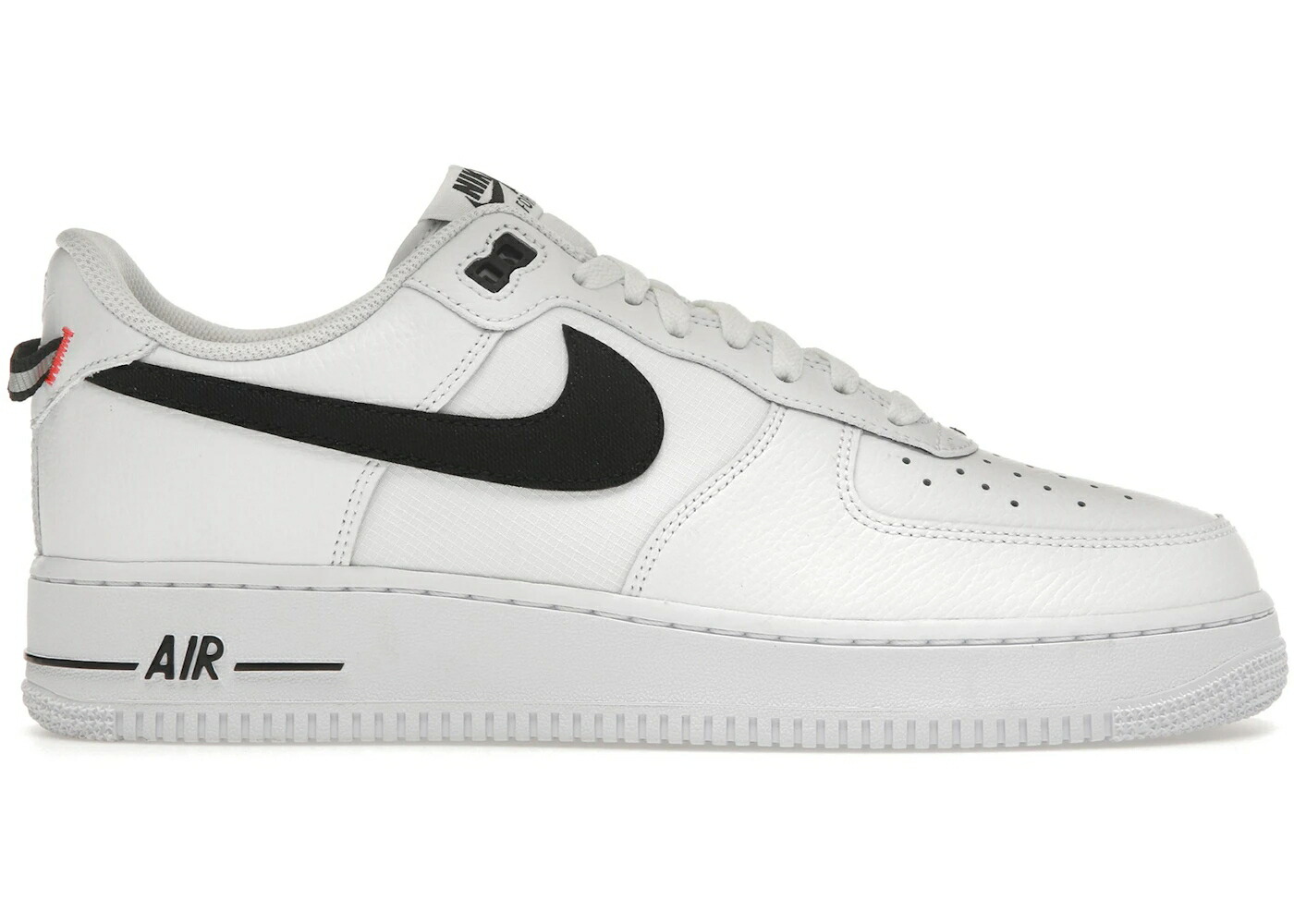 ナイキ 白色 ホワイト 黒色 ブラック クリムゾン エアフォース 07 スニーカー メンズ NIKE AIR FORCE 1 LOW LV8 WHITE BLACK BRIGHT CRIMSON / WHITE BLACK BRIGHT CRIMSON