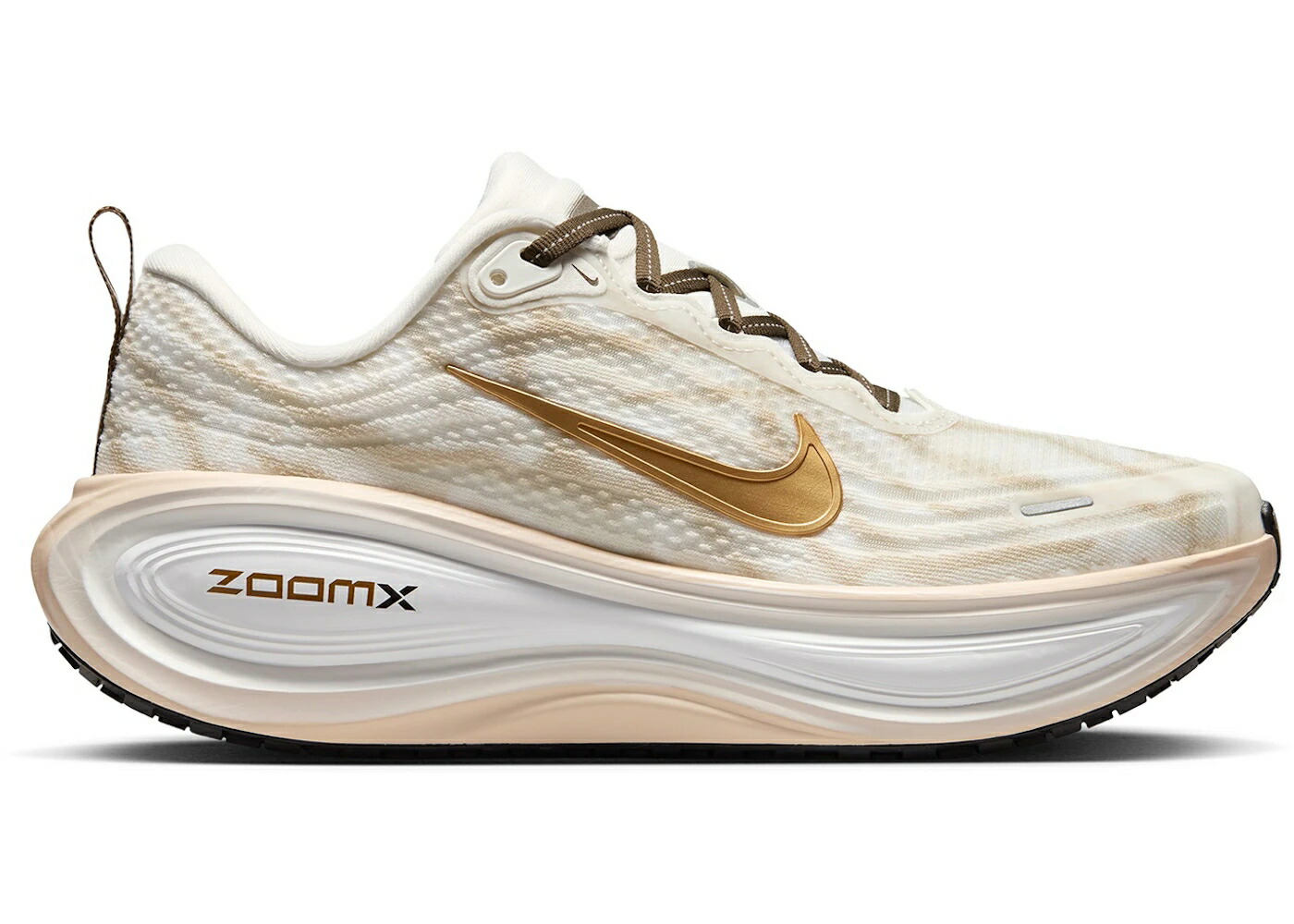 ナイキ 白いこと 白いこと ゴールド WOMEN\u0027S スニーカー レディース NIKE VOMERO PLUS WHITE DARK HAZEL SANDDRIFT GOLD (WOMEN\u0027S) / SUMMIT WHITE DARK HAZEL