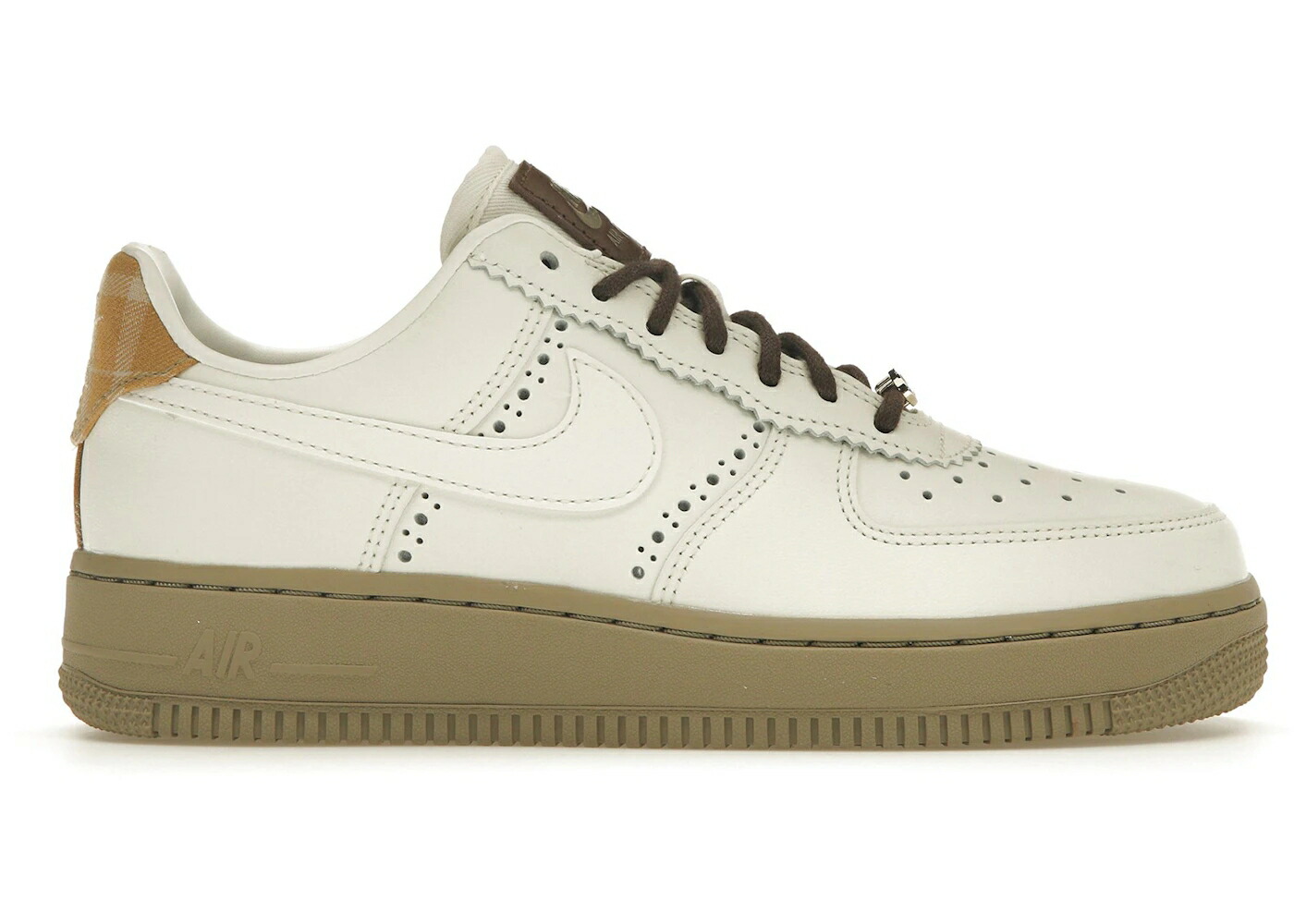 ナイキ カーキ 空軍 \u002707 WOMEN\u0027S スニーカー レディース NIKE AIR FORCE 1 LOW LX BROGUE SAIL (WOMEN\u0027S) / SAIL SAIL KHAKI CACAO WOW