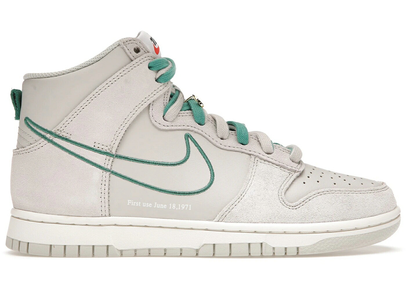 ナイキ ダンク ハイ 緑 グリーン ダンクハイ スニーカー メンズ NIKE DUNK HIGH FIRST USE SAIL / LIGHT BONE LIGHT BONE SAIL GREEN