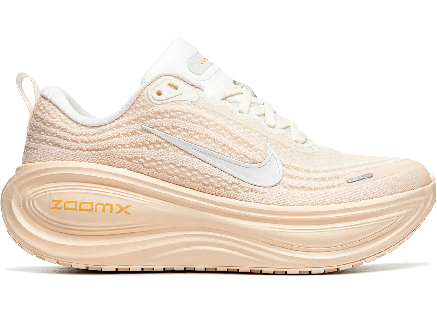 ナイキ 橙 オレンジ色 WOMEN\u0027S スニーカー レディース NIKE VOMERO PLUS GUAVA ICE ORANGE CHALK (WOMEN\u0027S) / GUAVA ICE SAIL ORANGE CHALK