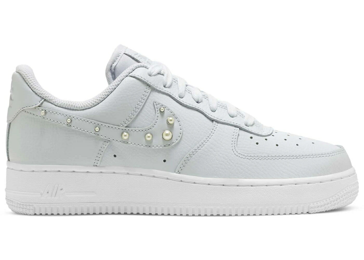 ナイキ パール スウッシュ スウォッシュ ピュア プラチナム 白色 ホワイト エアフォース '07 スニーカー レディース NIKE AIR FORCE 1 LOW SE TRND PEARL SWOOSH PURE PLATINUM / PURE PLATINUM WHITE METALLIC