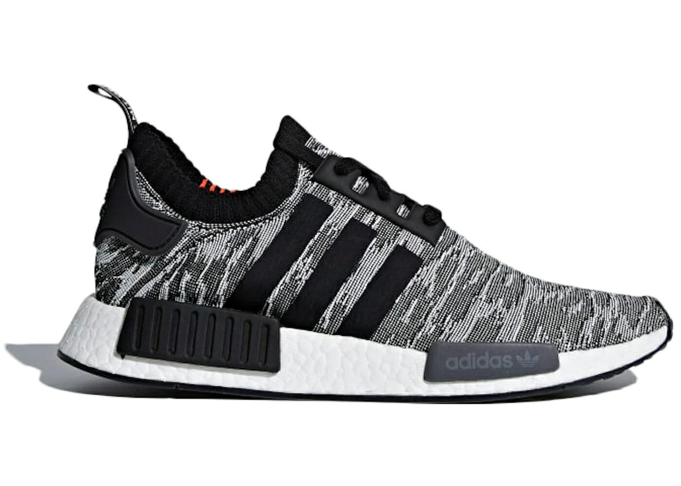 アディダス 黒色 ブラック コア 赤 レッド スニーカー メンズ ADIDAS NMD R1 BLACK GLITCH / CORE BLACK CORE BLACK SOLAR RED|スニケス