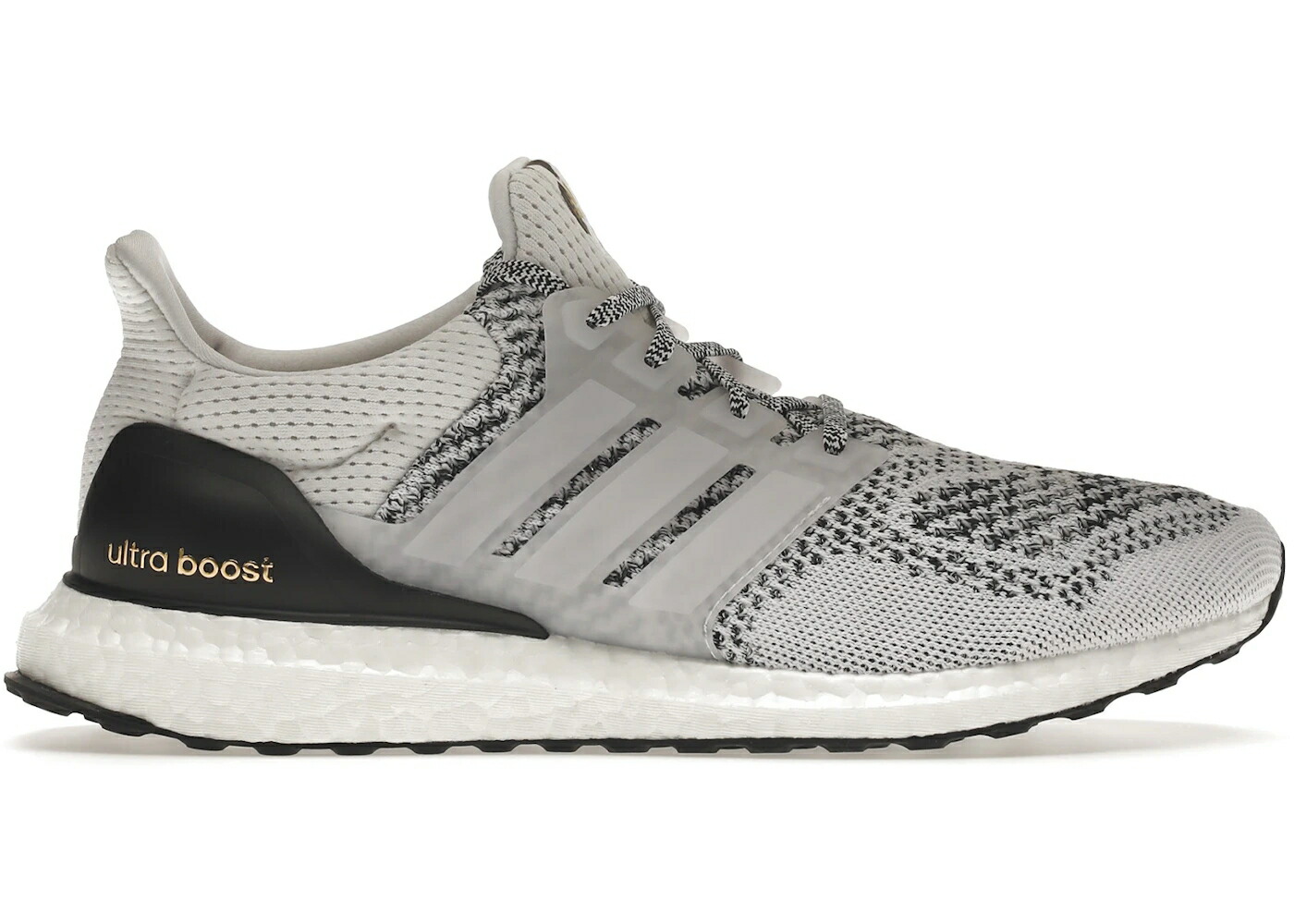 アディダス ウルトラ ブースト 白色 ホワイト コア ウルトラブースト 1.0 スニーカー メンズ ADIDAS ULTRA BOOST DNA WHITE OREO / CLOUD WHITE CLOUD WHITE CORE