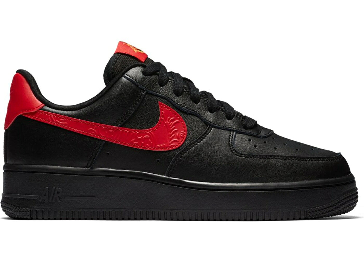 ナイキ 黒いこと 黒いこと 赤 赤いこと 空軍 WOMEN\u0027S スニーカー レディース NIKE AIR FORCE 1 LOW RUSSIAN FLORAL (WOMEN\u0027S) / BLACK UNIVERSITY RED