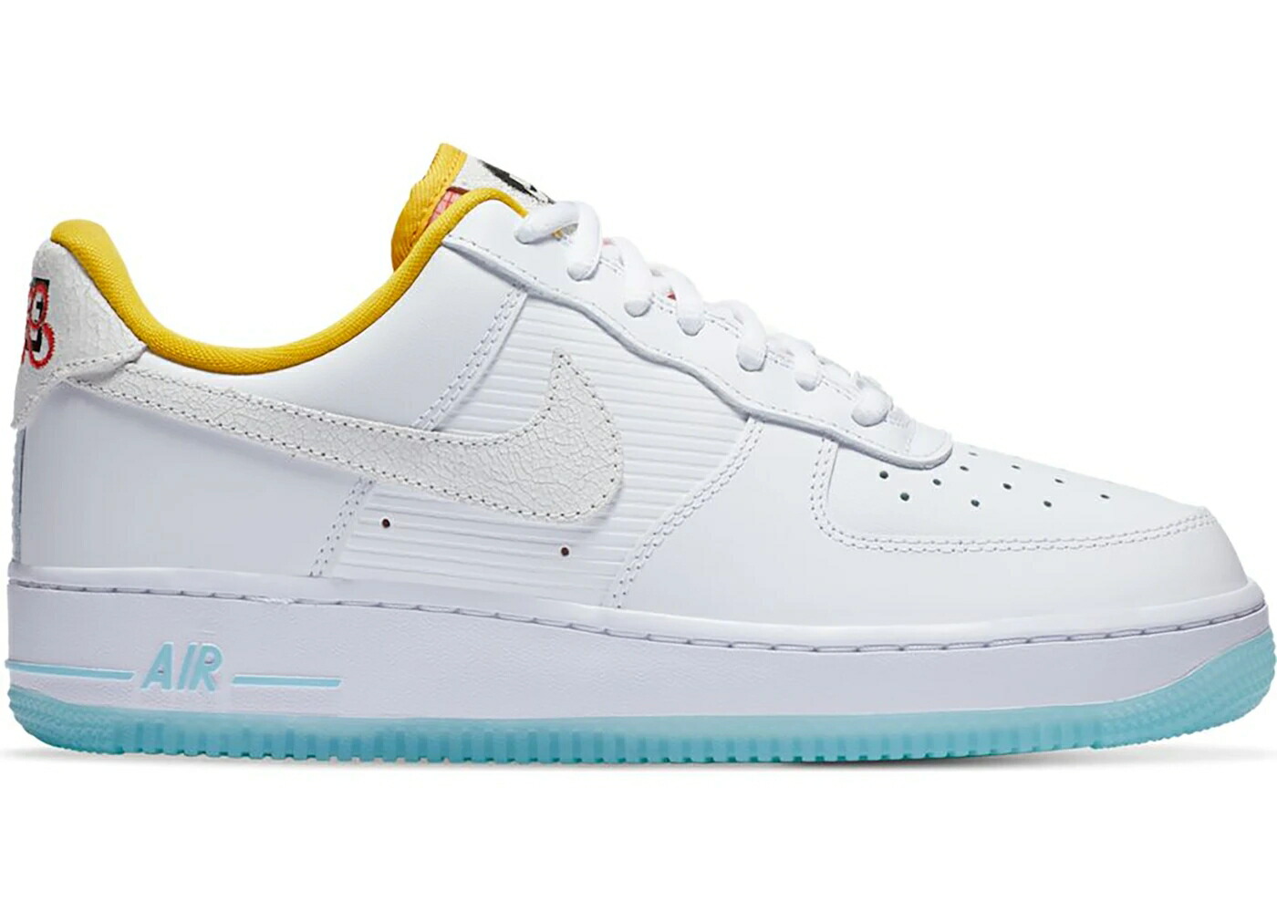 ナイキ 白色 ホワイト ピンク エアフォース WOMEN'S スニーカー レディース NIKE AIR FORCE 1 LOW WHITE DARK SULFUR (WOMEN'S) / WHITE DARK SULFUR HYPER PINK