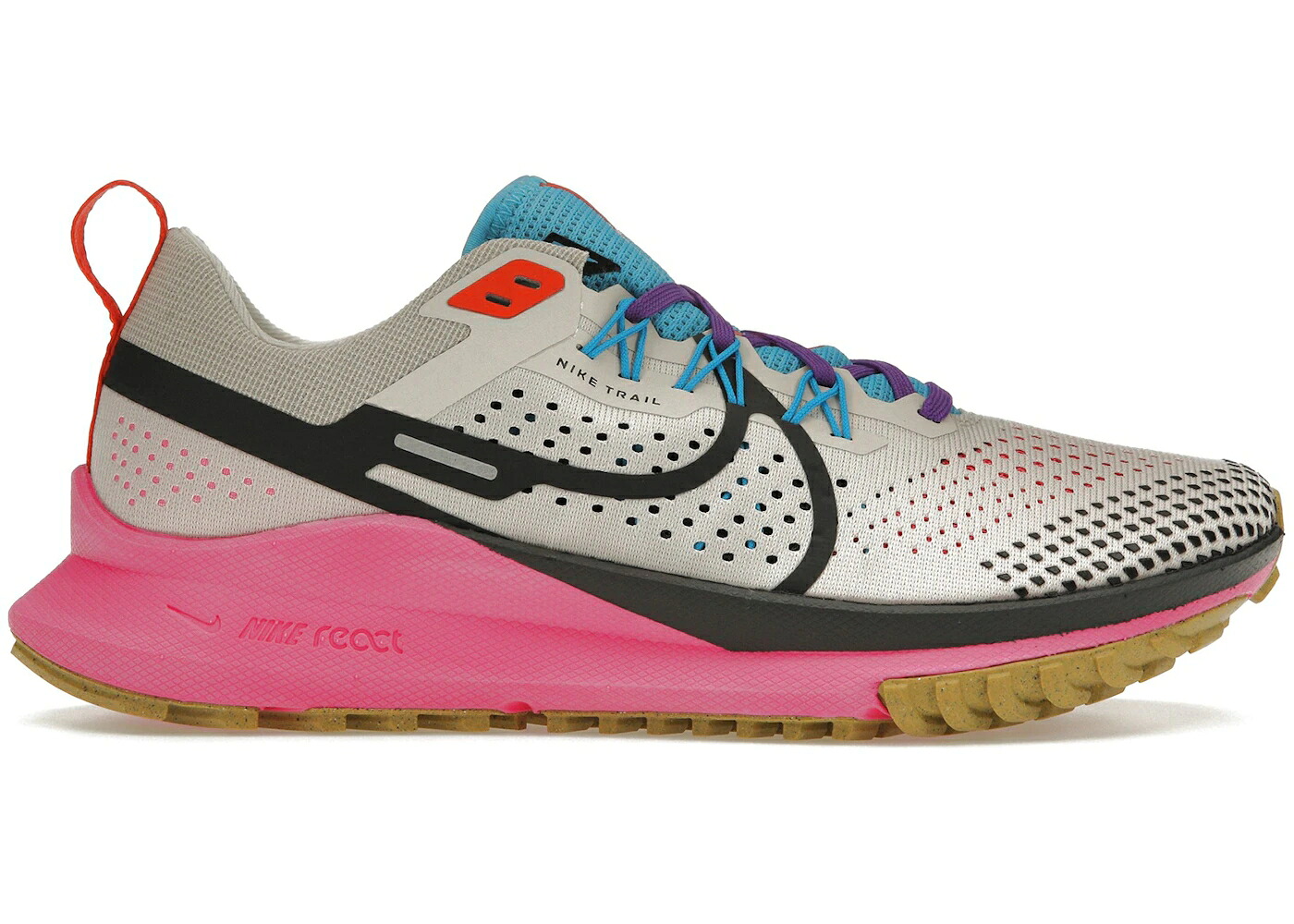 ナイキ リアクト ペガサス 茶色 ブラウン 灰色 グレー スニーカー レディース NIKE REACT PEGASUS TRAIL 4 LIGHTT OREWOOD BROWN DARK SMOKEY GREY / LIGHT OREWOOD BROWN DARK SMOKE