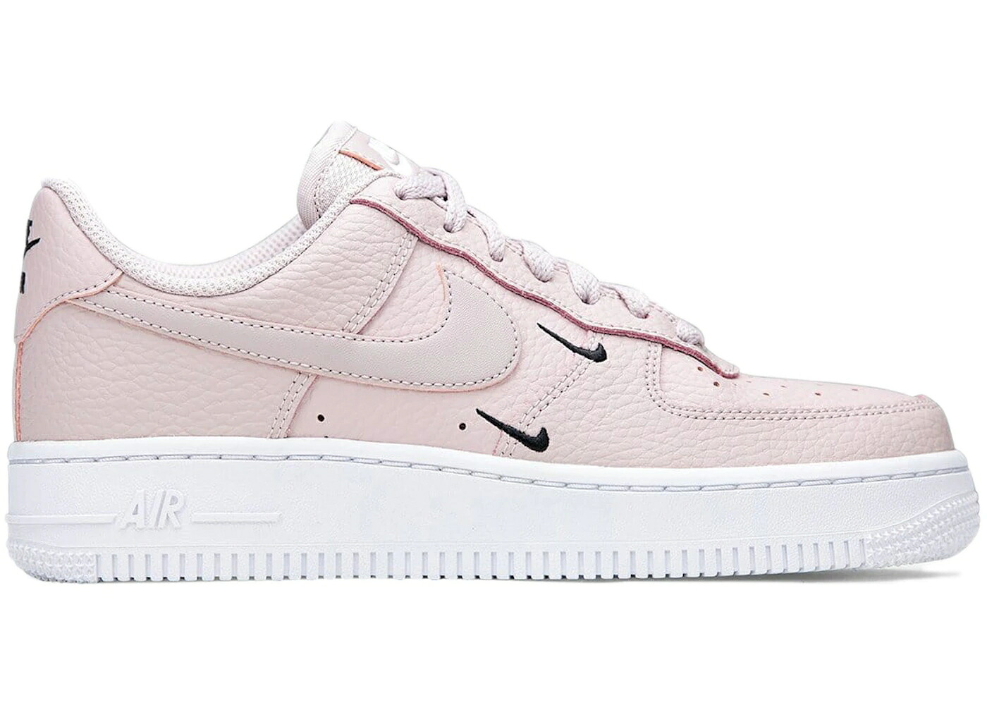 ナイキ プラチナム 紫 相撲取り草 空軍 \u002707 WOMEN\u0027S スニーカー レディース NIKE AIR FORCE 1 LOW ESSENTIAL PLATINUM VIOLET (WOMEN\u0027S) / PLATINUM VIOLET PLATINUM VIOLET