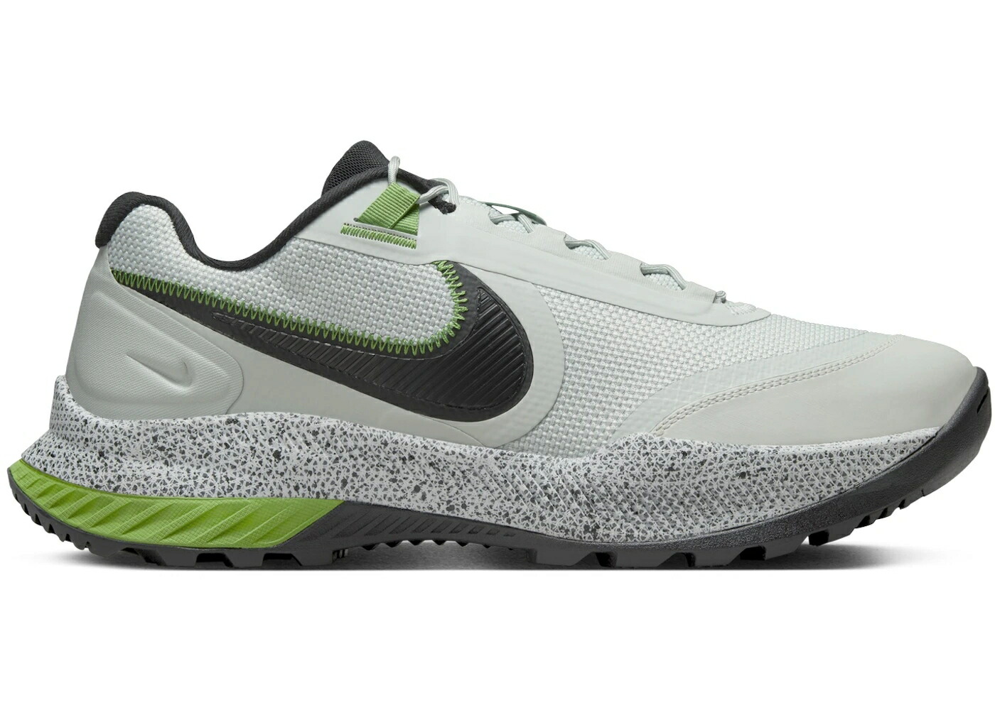 ナイキ リアクト カーボン 銀色 シルバー 黒色 ブラック スニーカー メンズ NIKE REACT SFB CARBON LOW LIGHT SILVER CHLOROPHYLL BLACK / LIGHT SILVER CHLOROPHYLL
