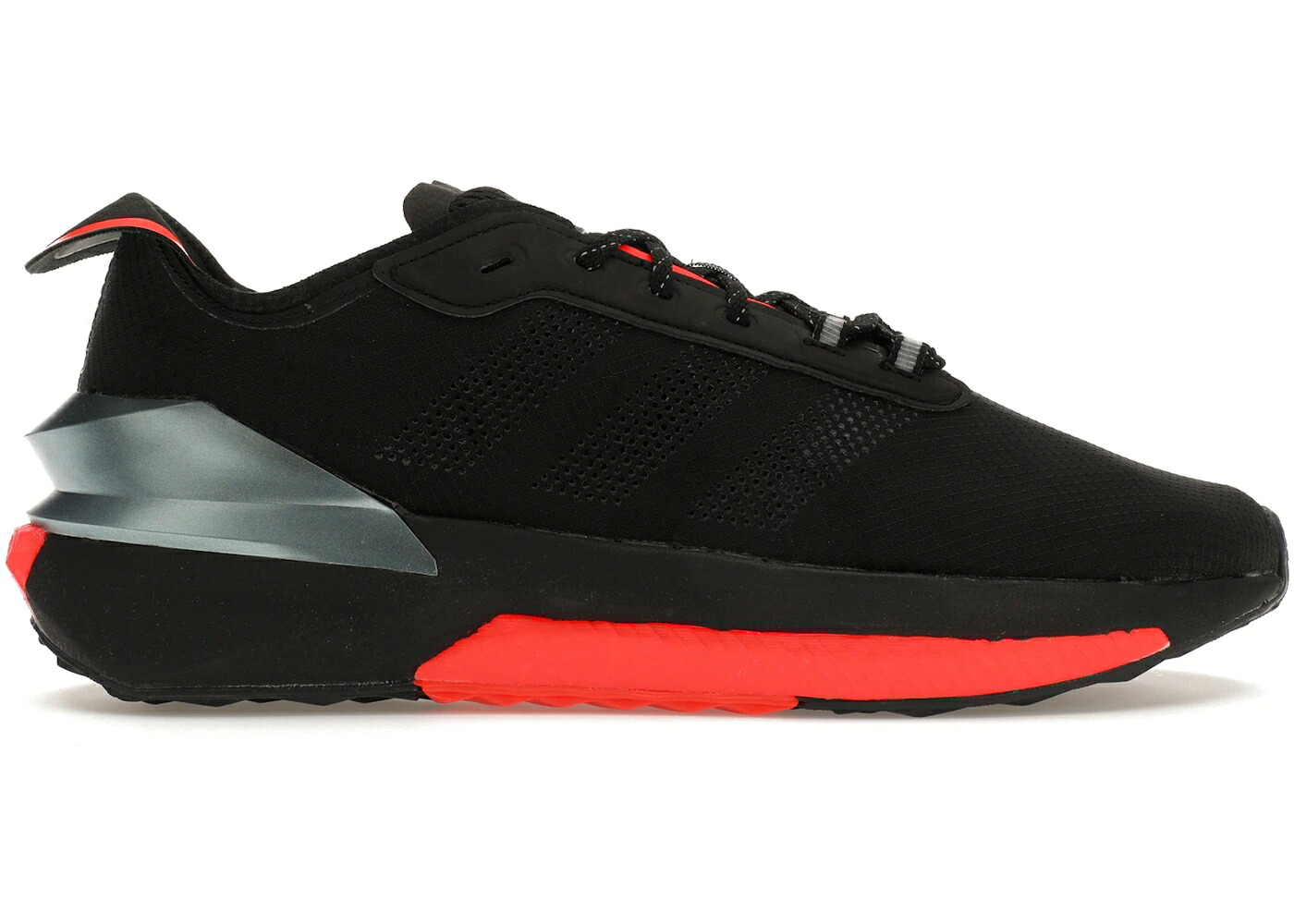 アディダス コア 黒色 ブラック 赤 レッド スニーカー メンズ ADIDAS AVRYN CORE BLACK SOLAR RED / CORE BLACK CORE BLACK SOLAR RED|スニケス