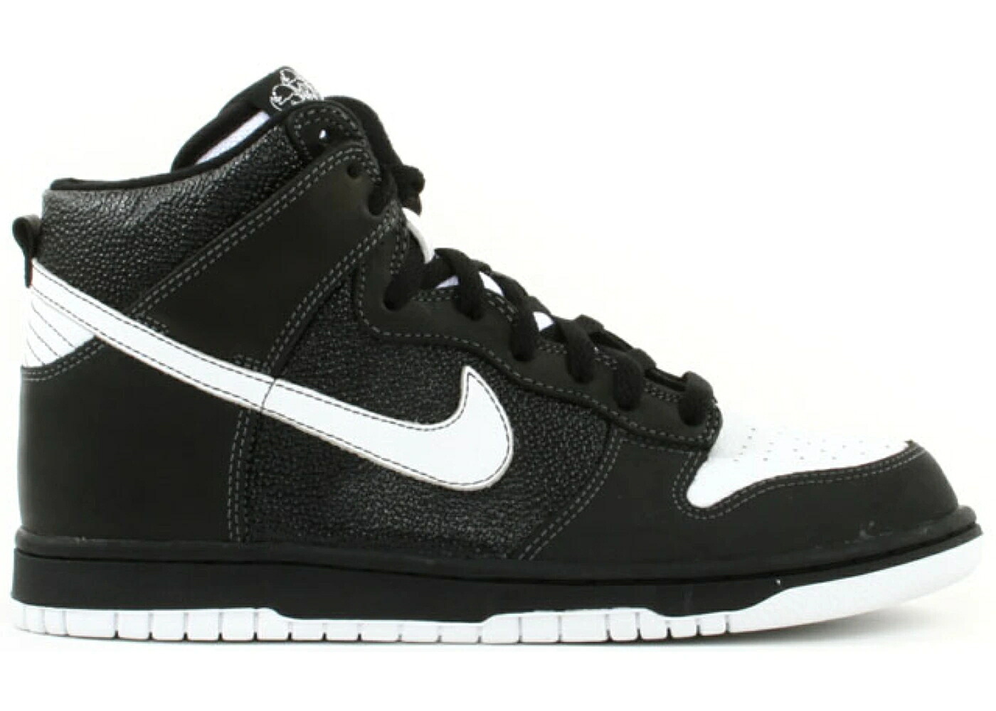 ナイキ ダンク ご機嫌 黒いこと 黒いこと 白いこと 白いこと ダンクハイ スニーカー メンズ NIKE DUNK HIGH NORT / BLACK WHITE BLACK