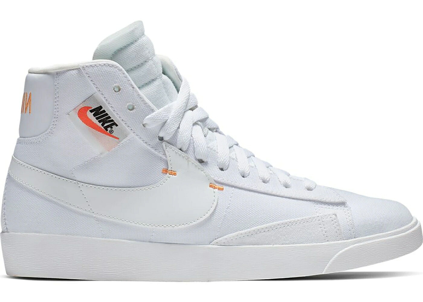 ナイキ ブレイザー ミッド レベル 白色 ホワイト 橙 オレンジ WOMEN'S スニーカー レディース NIKE BLAZER MID REBEL SUMMIT WHITE (WOMEN'S) / WHITE SUMMIT WHITE FUEL ORANGE