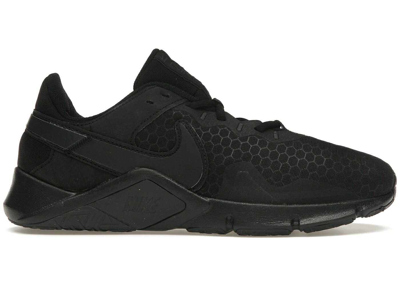 ナイキ 先祖伝承 黒いこと 黒いこと WOMEN\u0027S スニーカー レディース NIKE LEGEND ESSENTIAL 2 TRIPLE BLACK (WOMEN\u0027S) / BLACK BLACK BLACK