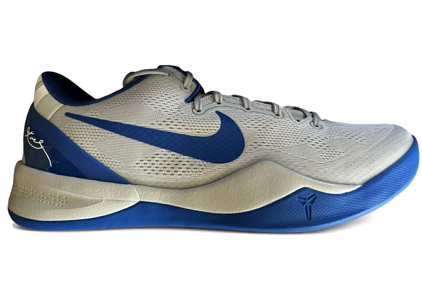 ナイキ コービー プロトロ ケンタッキー ワイルドキャッツ ナイト スニーカー メンズ NIKE KOBE 8 PROTRO KENTUCKY WILDCATS ALTERNATE PE / NIGHT