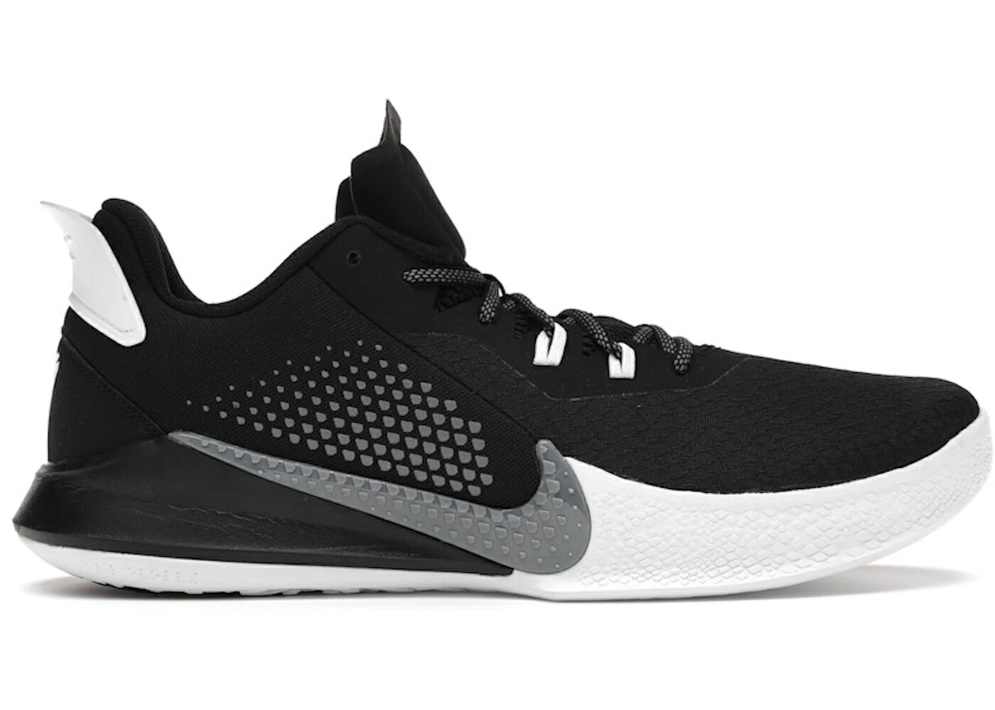 ナイキ マンバ 黒色 ブラック 白色 ホワイト 灰色 グレー スニーカー メンズ NIKE MAMBA FURY BLACK WHITE SMOKE GREY / BLACK WHITE SMOKE GREY