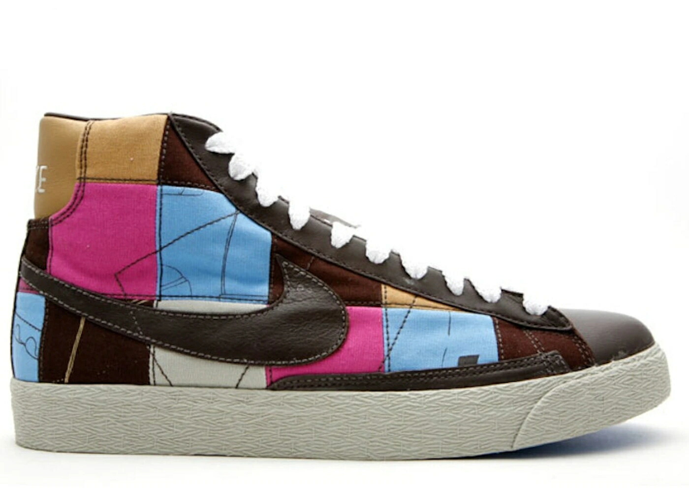 ナイキ ブレイザー ミッド 割り増し金 WOMEN\u0027S スニーカー レディース NIKE BLAZER MID PREMIUM PATCHWORK DARK CINDER (WOMEN\u0027S) / DARK CINDER STN UNIVERSITY