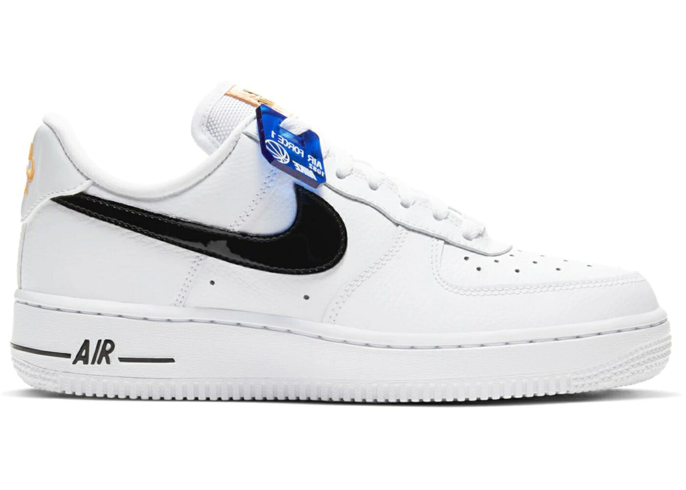 ナイキ 白いこと 白いこと 黒いこと 黒いこと 空軍 WOMEN\u0027S スニーカー レディース NIKE AIR FORCE 1 LOW SE WHITE (WOMEN\u0027S) / WHITE BLACK