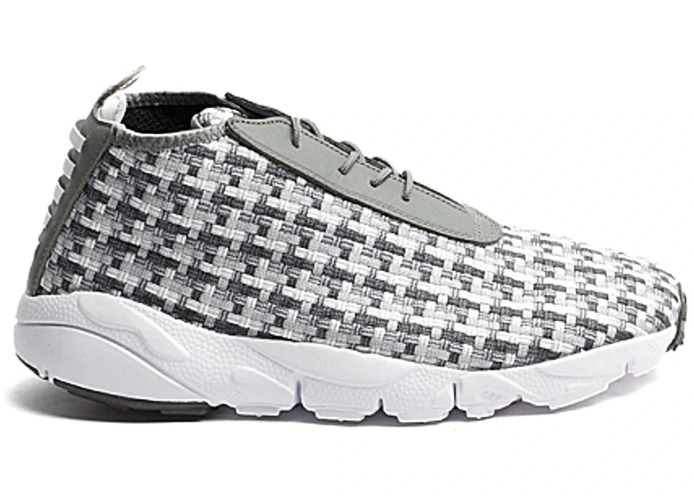 ナイキ チャッカ 白色 ホワイト クール 灰色 グレー ピュア プラチナム スニーカー メンズ NIKE AIR FOOTSCAPE DESERT CHUKKA WHITE COOL GREY / WHITE COOL GREY PURE PLATINUM｜スニケス