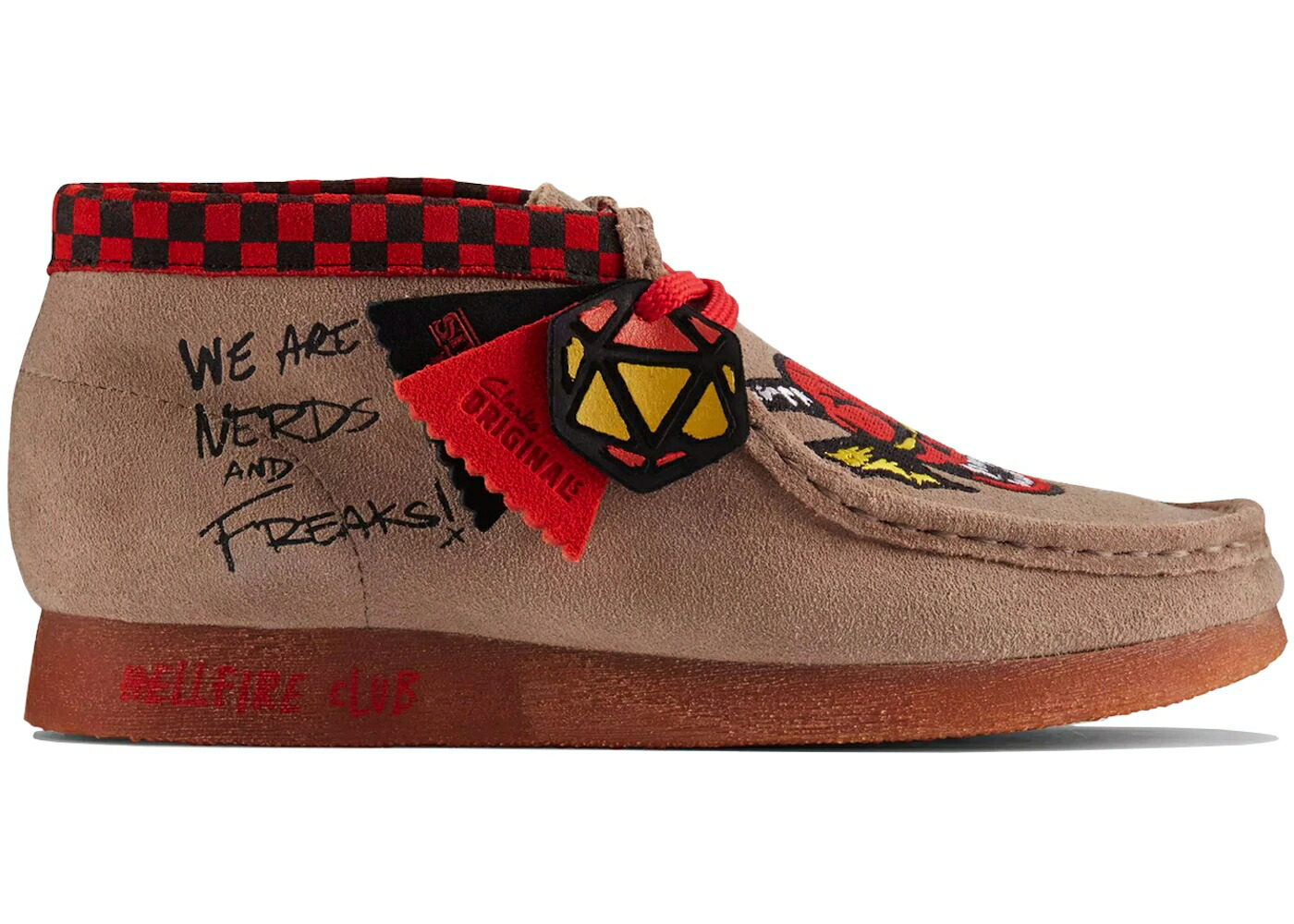 クラークス オリジナルス 野球クラブ 砂色 砂子 お坊っちゃん キッズ CLARKS ORIGINALS WALLABEE STRANGER THINGS HELLFIRE CLUB (GS) / SAND INTEREST もの言う花 マタニティ スニーカー