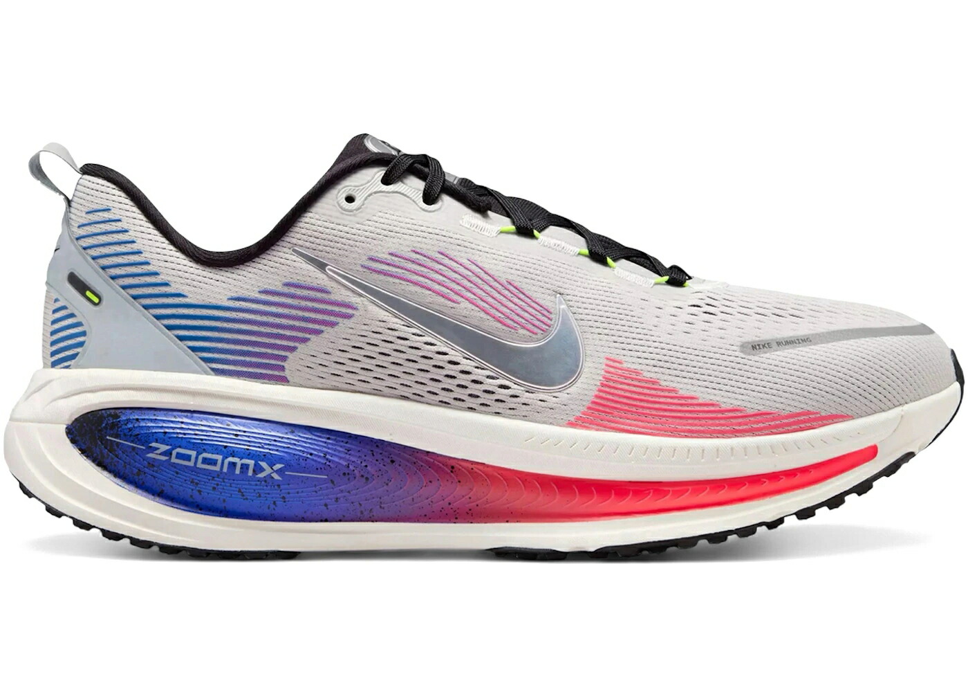 ナイキ プラチナム しろがね色 しろがね色 RUNNER\u0027S スニーカー メンズ NIKE VOMERO 18 NATIONAL DAY / PLATINUM TINT METALLIC SILVER